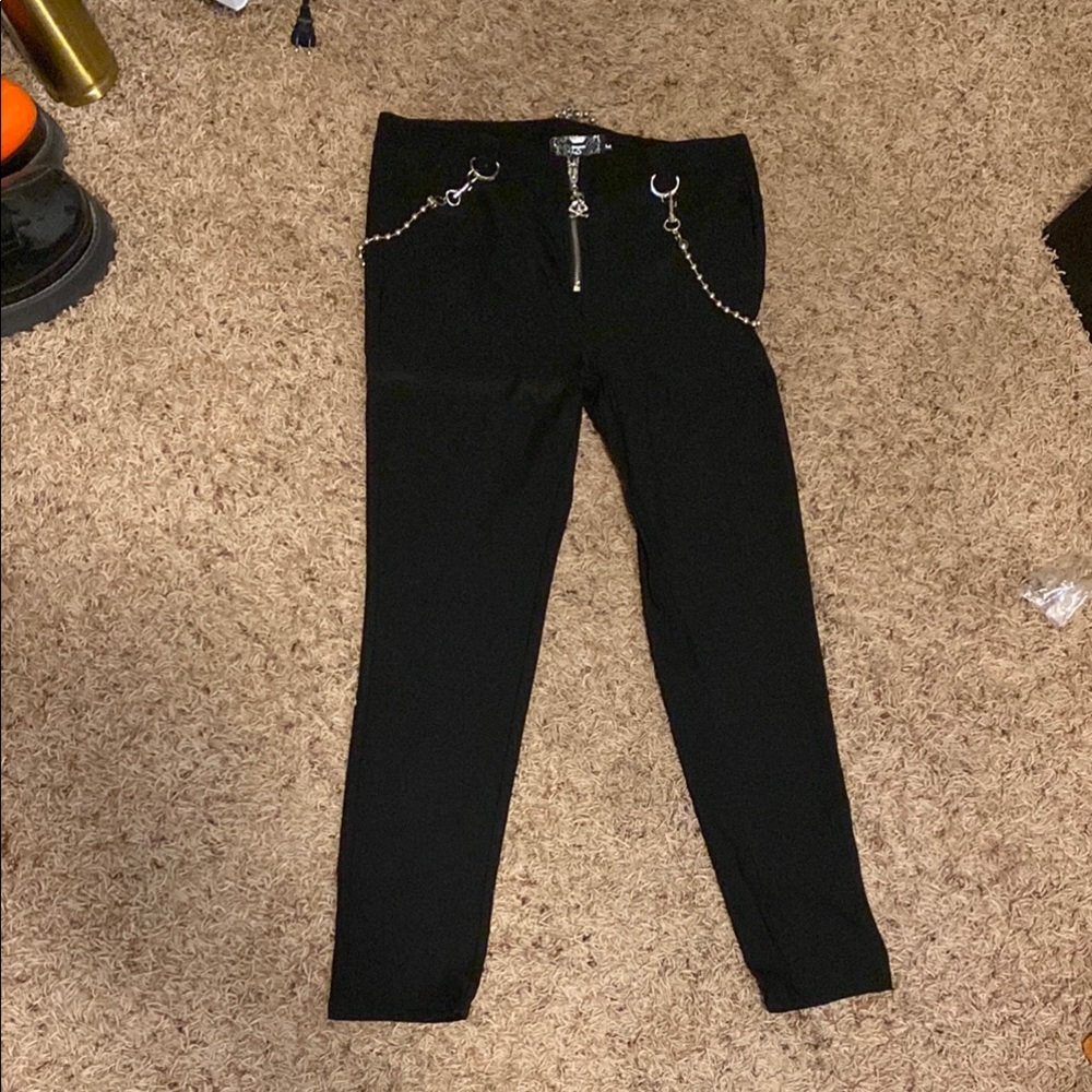DONATING NEXT WEEK IF DOESNT SELL Killstar Black Skinny Jeans with Chain Detail